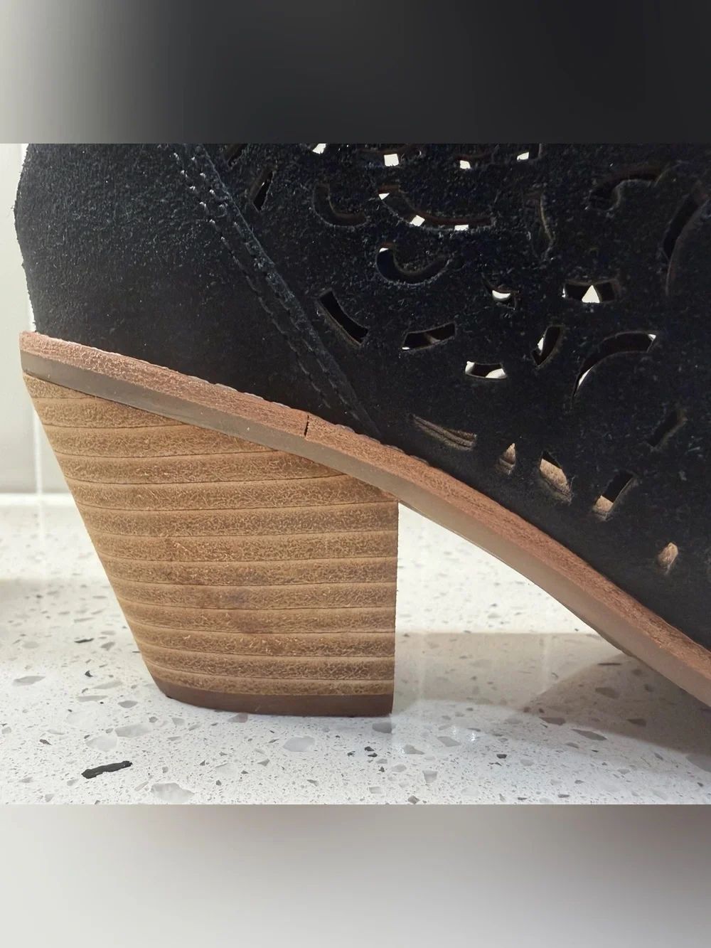 NWOT Sofft Black Leather Upper Peep-Toe Laser Cutout Ankle Booties SZ 7.5